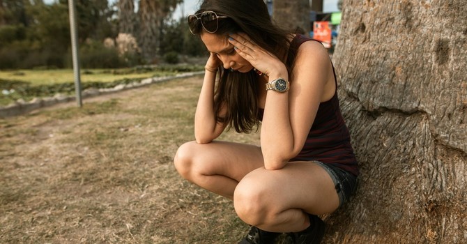 How Therapy Helps You Reframe Negative Thought Patterns